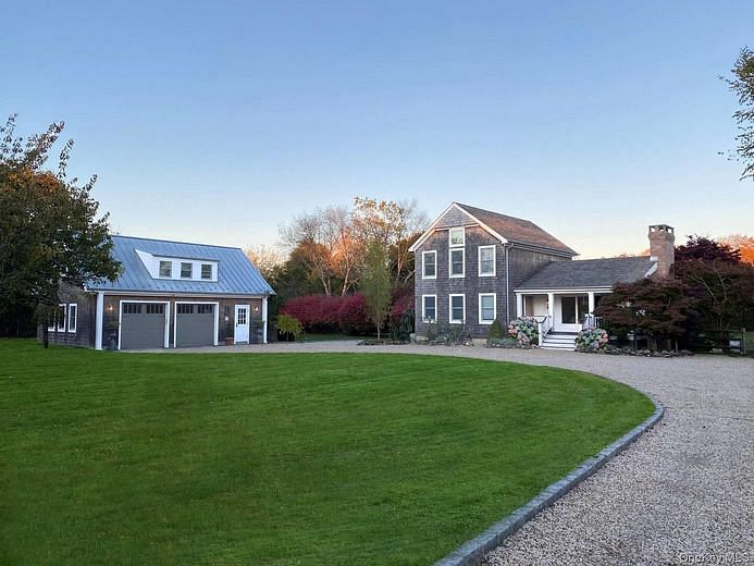 207 Snake Hollow Road