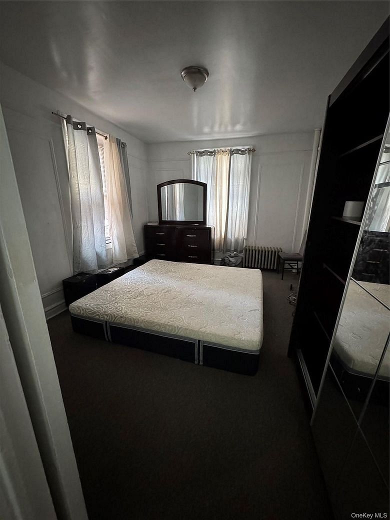 2081 Cruger Avenue Cruger #1K