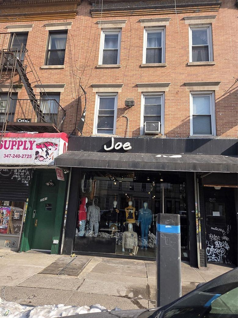 2083 Nostrand Avenue #2 Familly