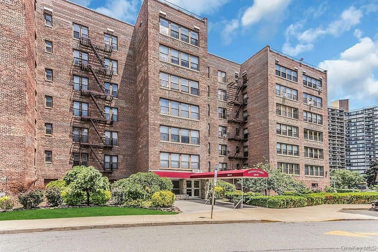 209-39 23rd Avenue #3F