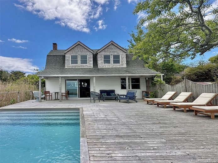 209 Bayview Walk
