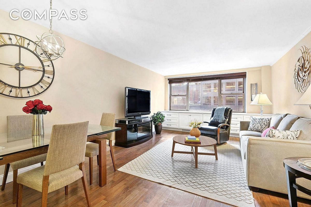 Image 1 of 7 for 209 East 56th Street #9E in Manhattan, New York, NY, 10022