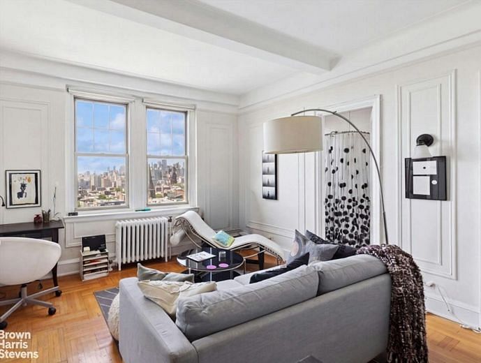 209 LINCOLN PLACE #8F