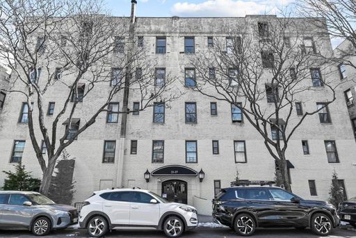 Image 1 of 14 for 21-05 33rd Street #5B in Queens, Astoria, NY, 11105
