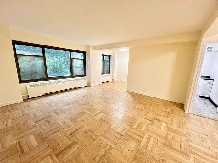 21-15 34th Avenue #3C