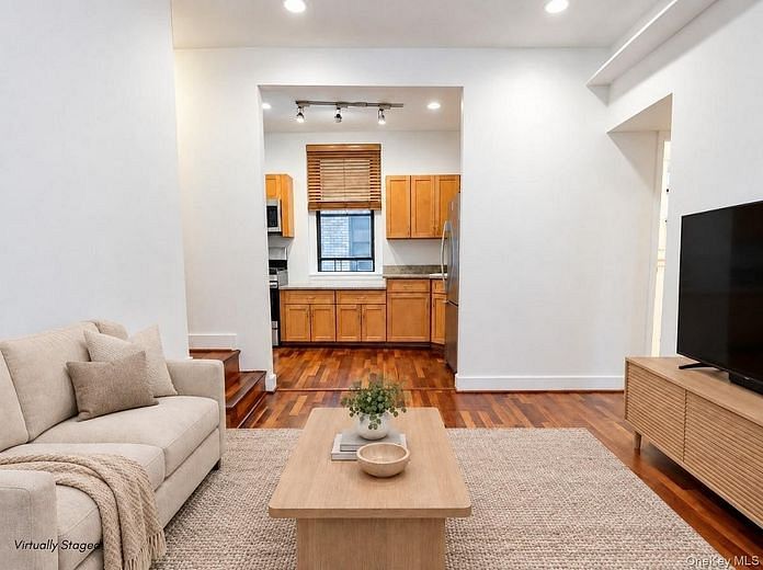 21-28 35 Street #1G
