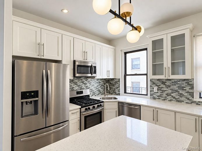 21-68 35 Street #3B