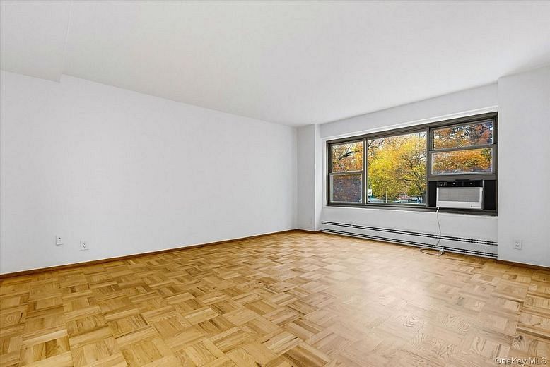 21-85 34th Avenue #2D