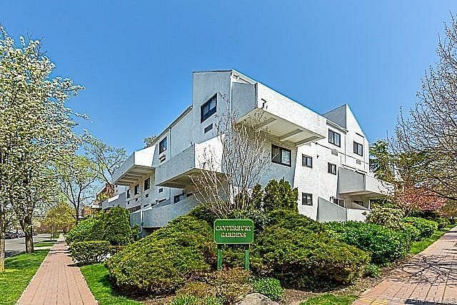 21 Canterbury Road #0