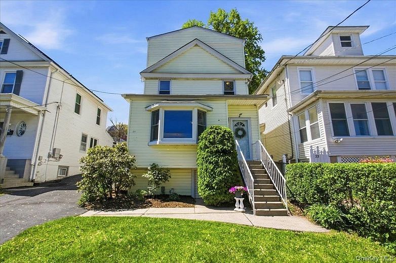 21 Clover Street