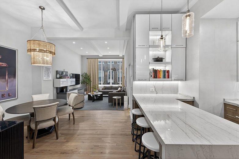 21 East 22nd Street #4C