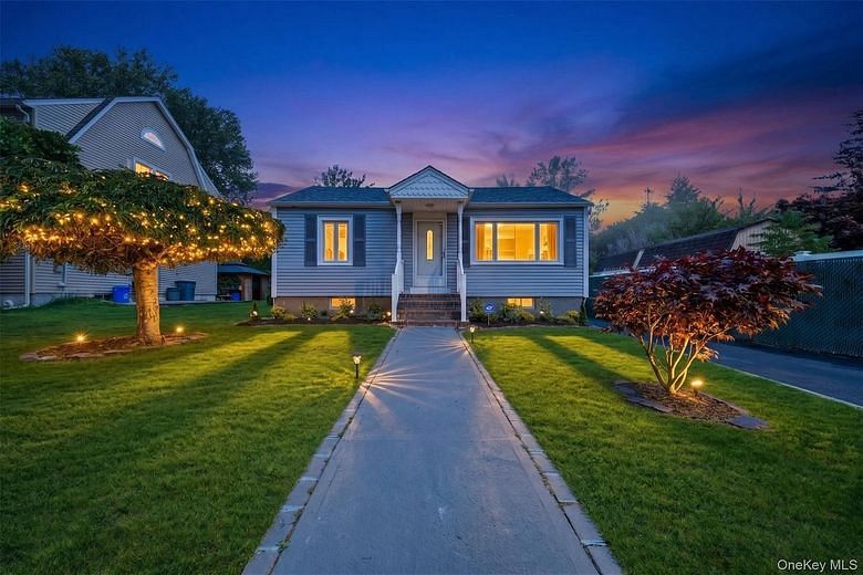 21 Independence Avenue