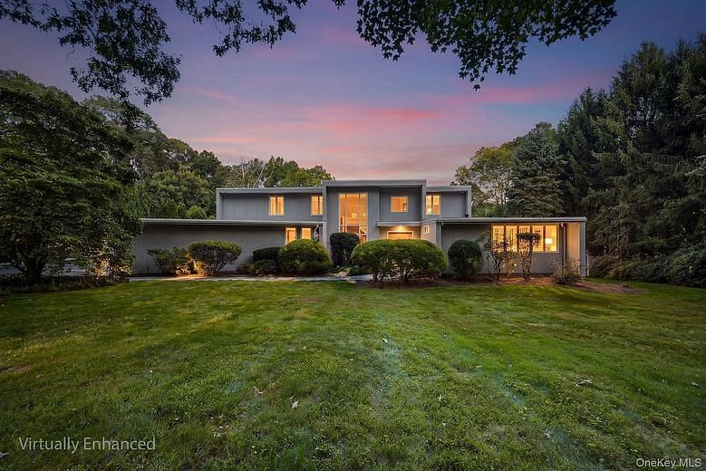 21 Kings Grant Way