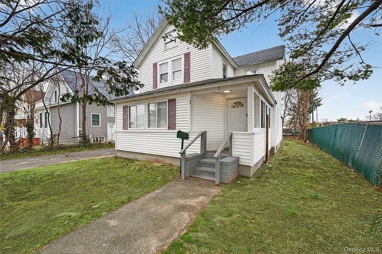 21 Maple Avenue