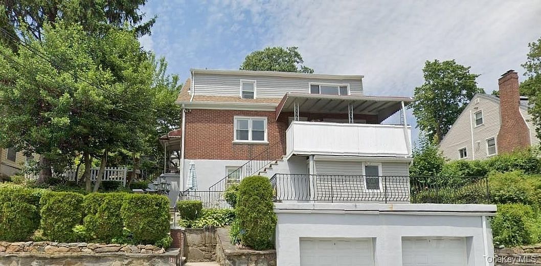 21 New Avenue