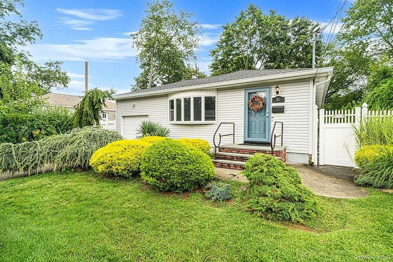 21 Pearsall Place
