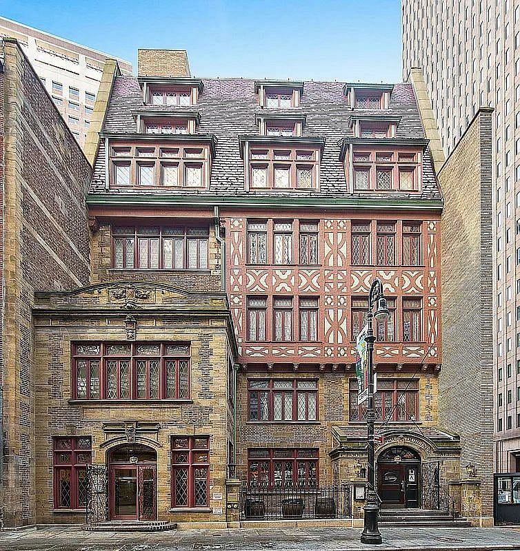 21 South William Street #4