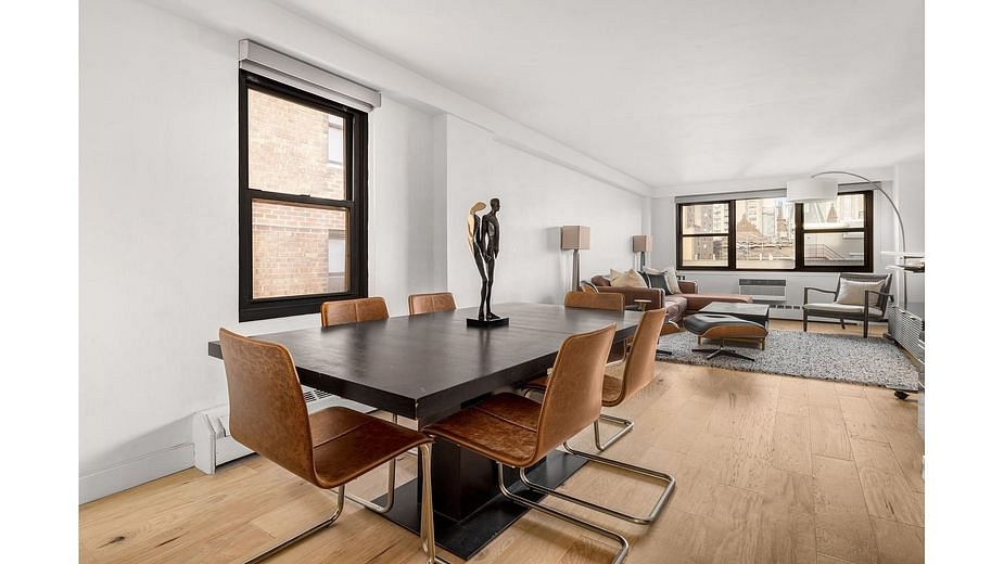 210 East 15th Street #9L