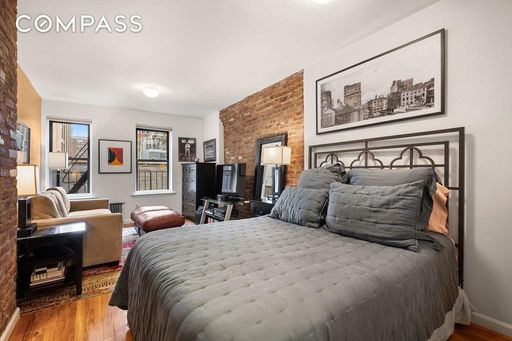 Image 1 of 10 for 210 East 21st Street #4C in Manhattan, New York, NY, 10010