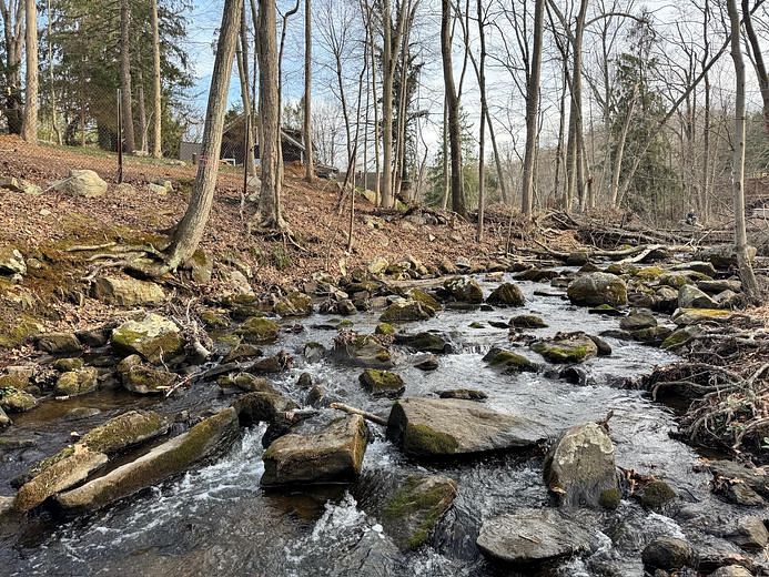 210 Seven Bridges Road #A