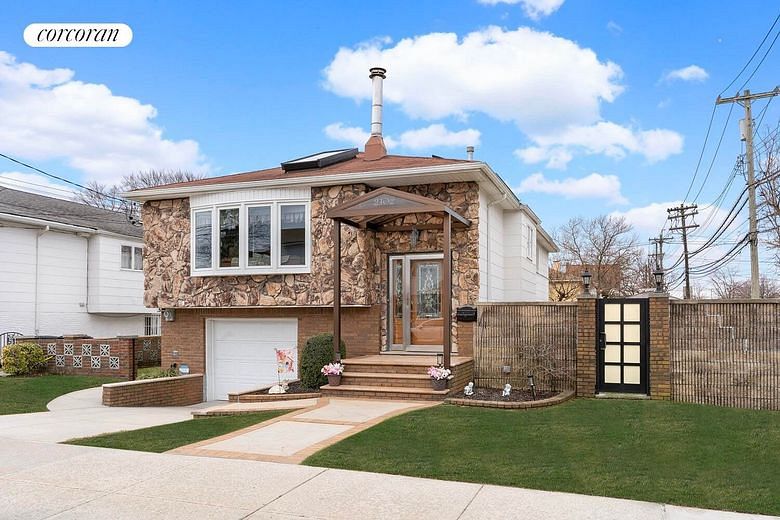 2102 East 73rd Street