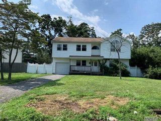 Image 1 of 1 for 1384 Peters Boulevard in Long Island, Bay Shore, NY, 11706