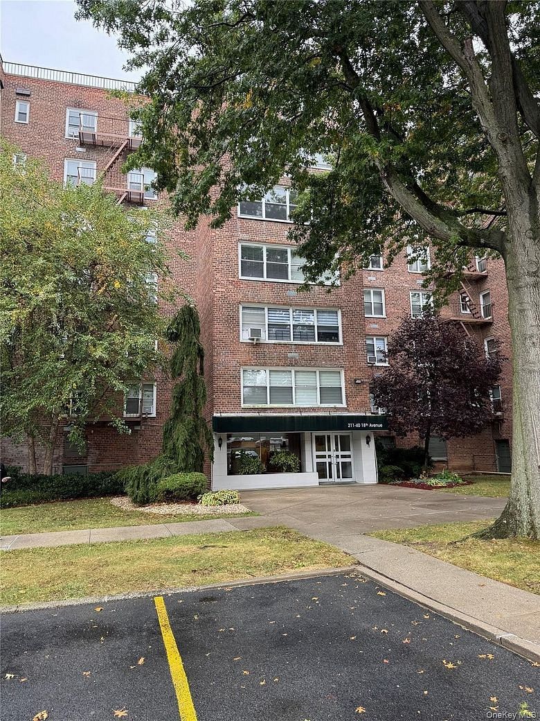 211-40 18th Avenue #4j