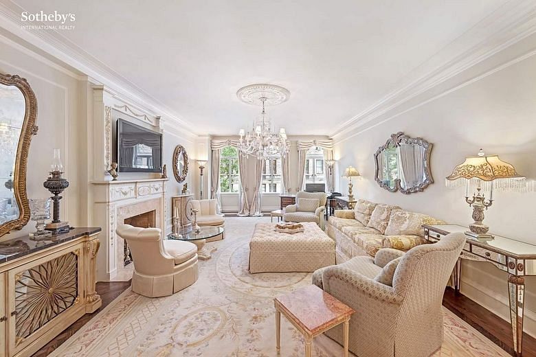 211 Central Park West #3H