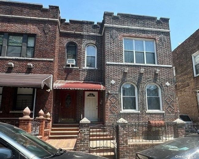 211 E 96th Street #4