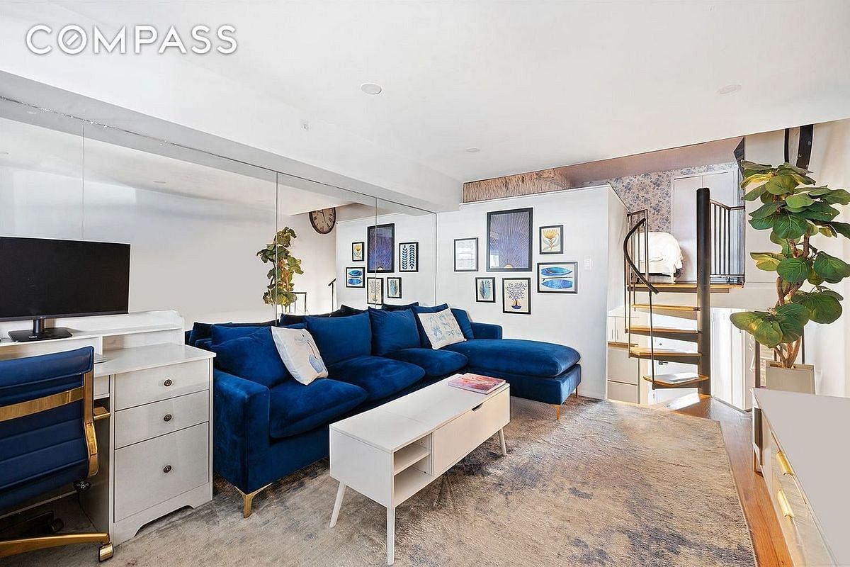 Image 1 of 7 for 211 Thompson Street #LJ in Manhattan, NEW YORK, NY, 10012