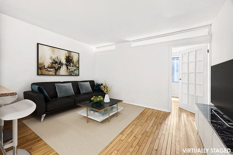 211 West 71st Street #3C