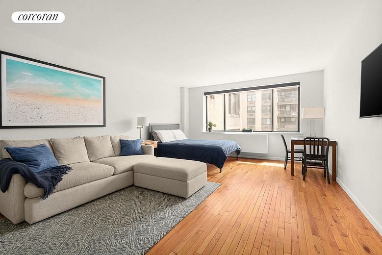 211 West 71st Street #7D