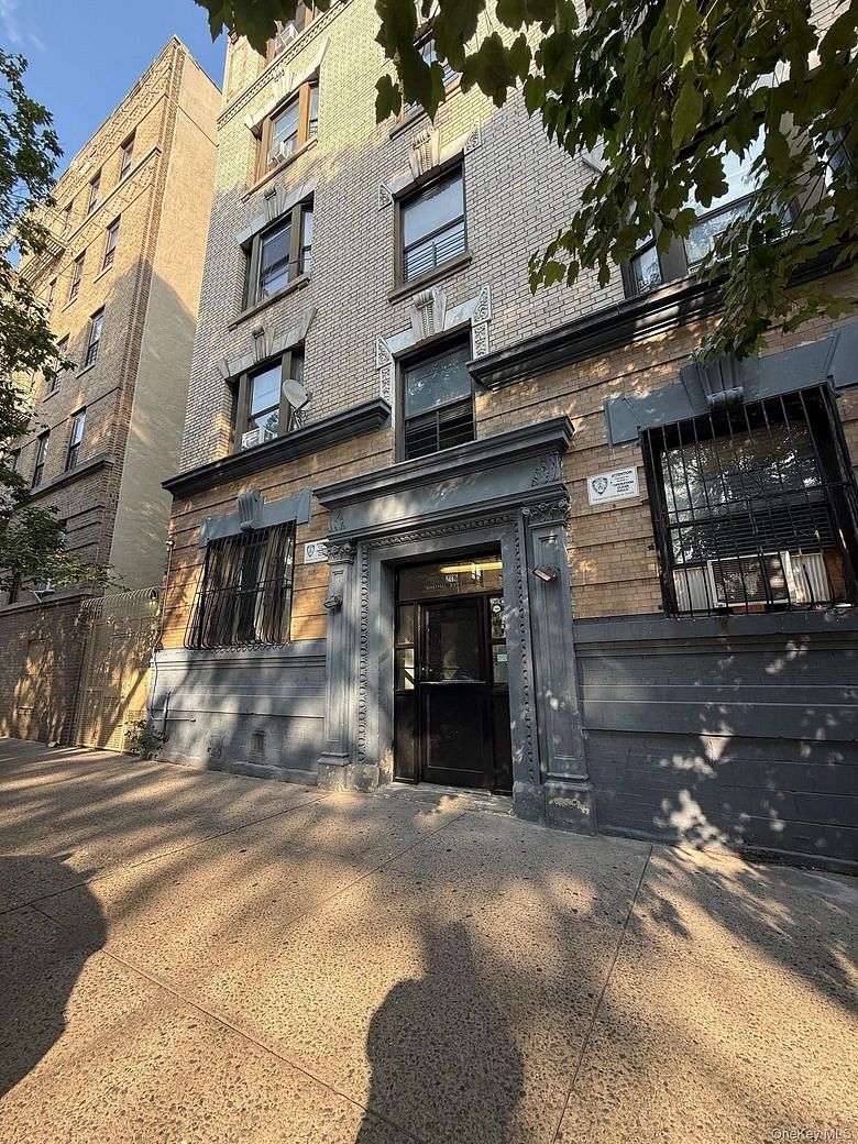 2116 Honeywell Avenue #5