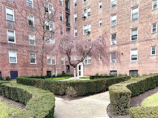 Image 1 of 20 for 5639 Netherland Avenue #6B in Bronx, NY, 10471