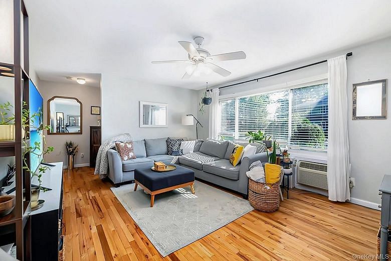 214 Edmunton Drive #J3