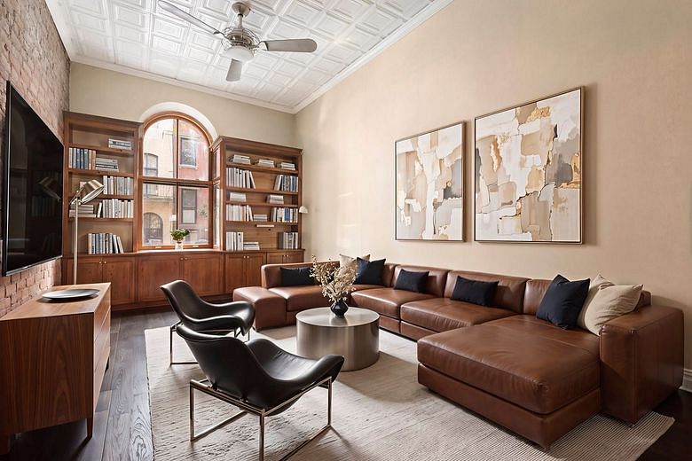 215 East 17th Street #2