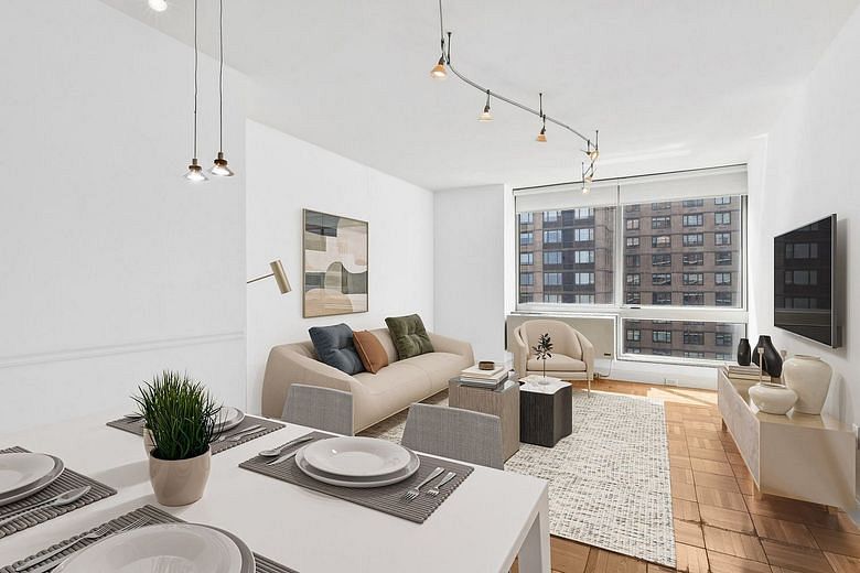 215 East 96th Street #27E