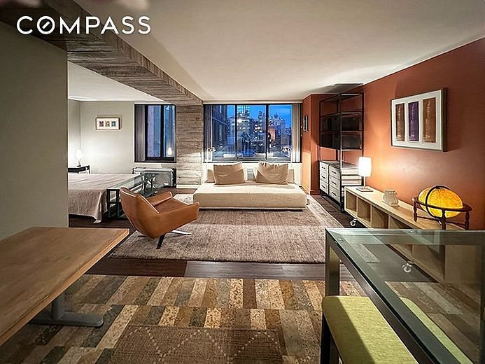 215 West 95th Street #11A