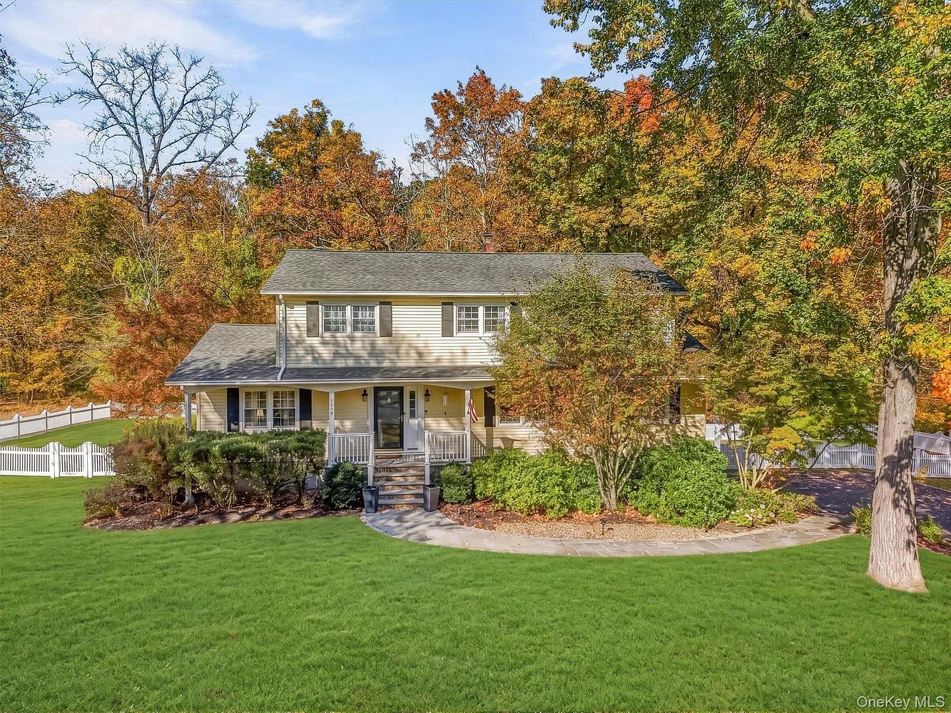 2159 Pondfield Court