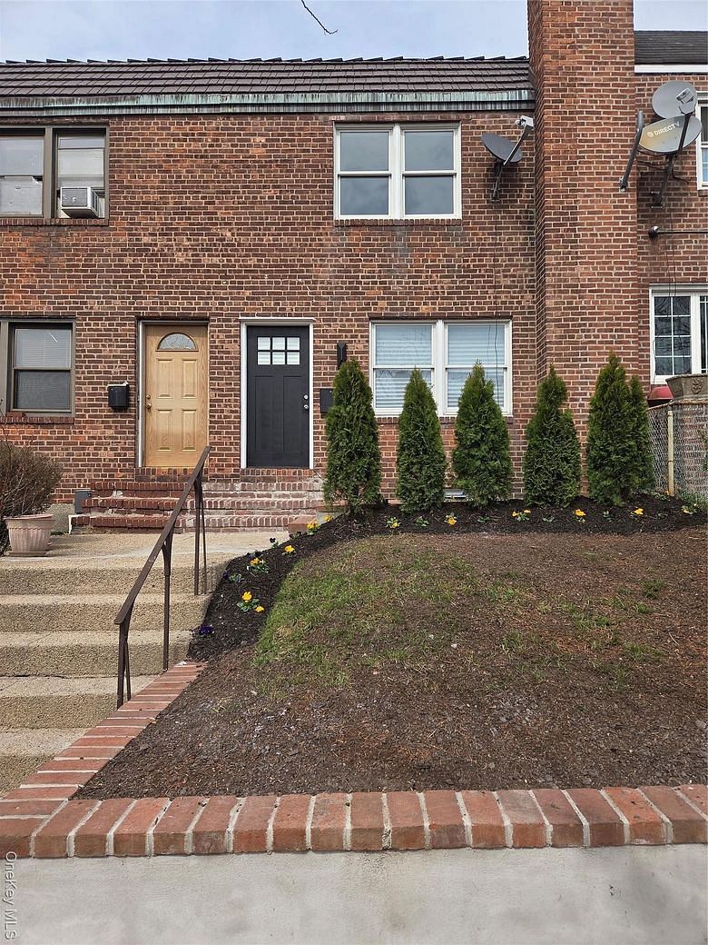 216-07 115th Terrace