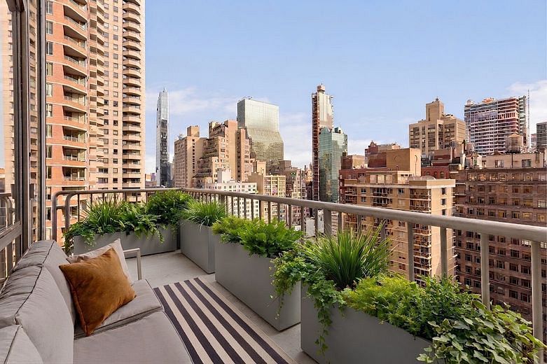 216 East 47th Street #22B