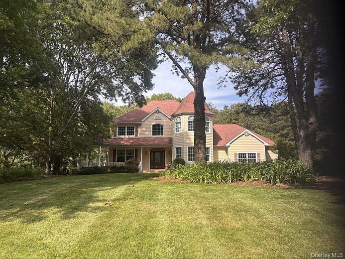 216 Landing Lane