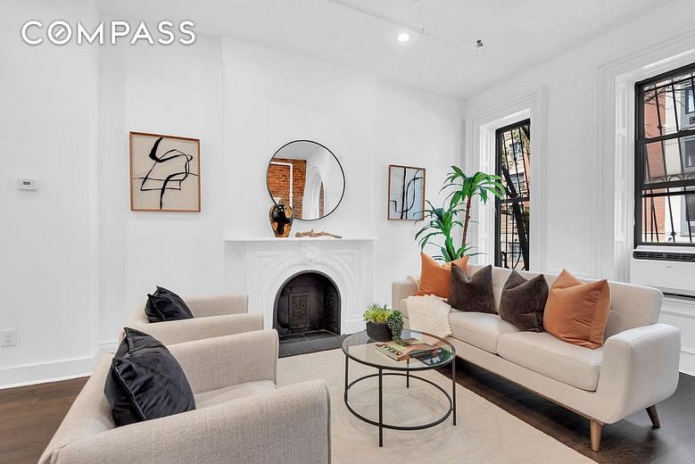 216 West 123rd Street