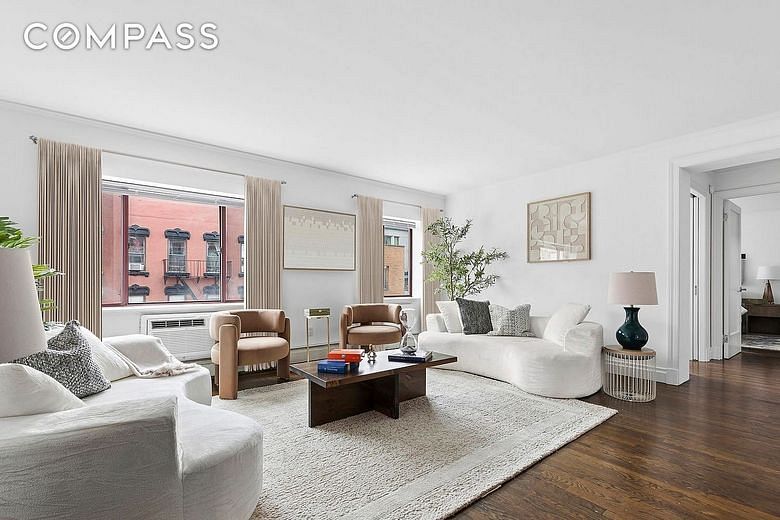 217 East 7th Street #5CD