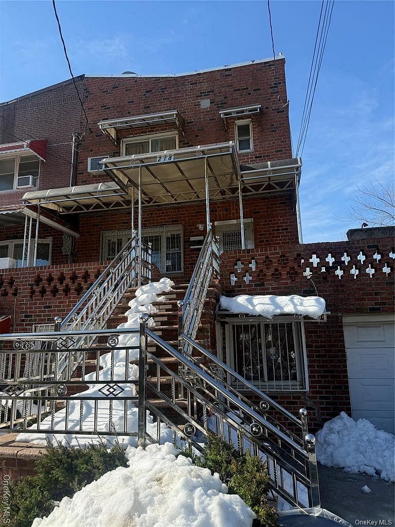 218 E 88th Street