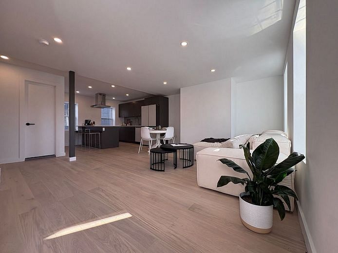 219 26th Street #HSE