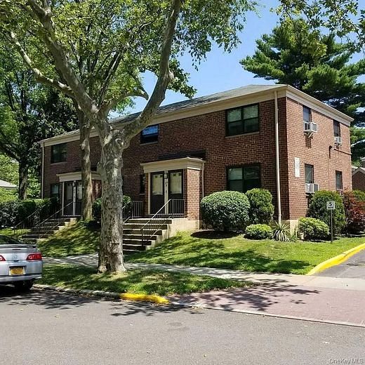 219-58 74th Ave #Lower Leve