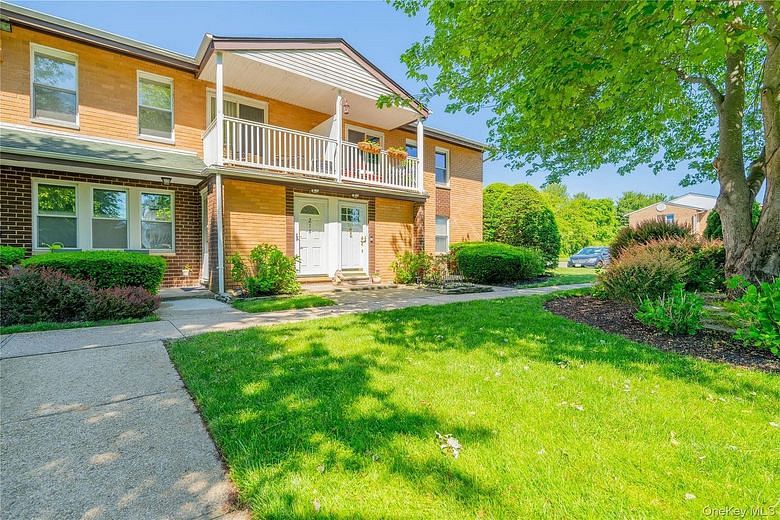 219 Artist Lake Drive
