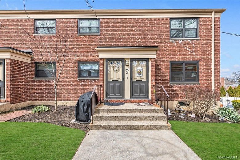 21929 75th Avenue #300A2