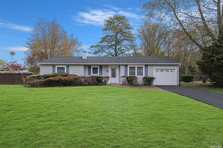 Image 1 of 17 for 22 Brookville Drive in Long Island, Centereach, NY, 11720